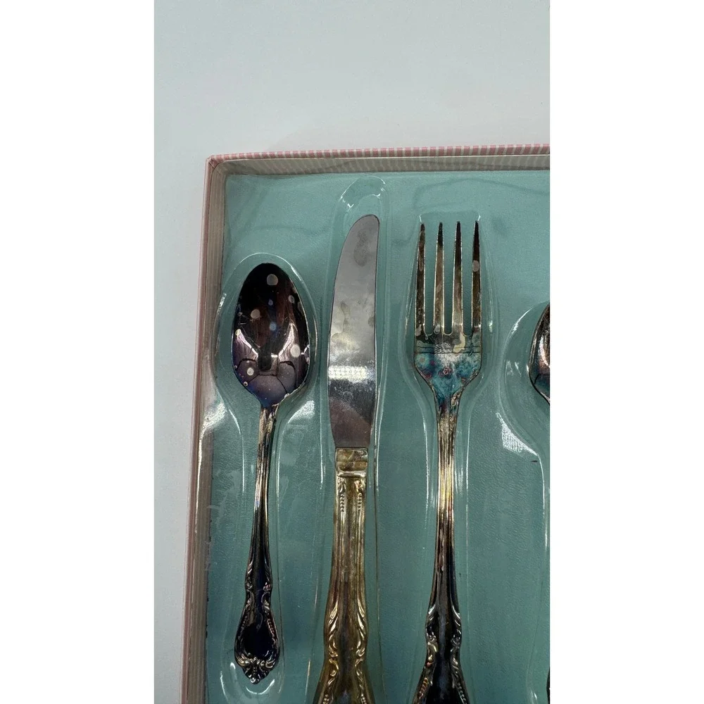 Wm A Rogers Oneida Silverplate Flatware Set 6pc Silver Ornate Scroll Vintage